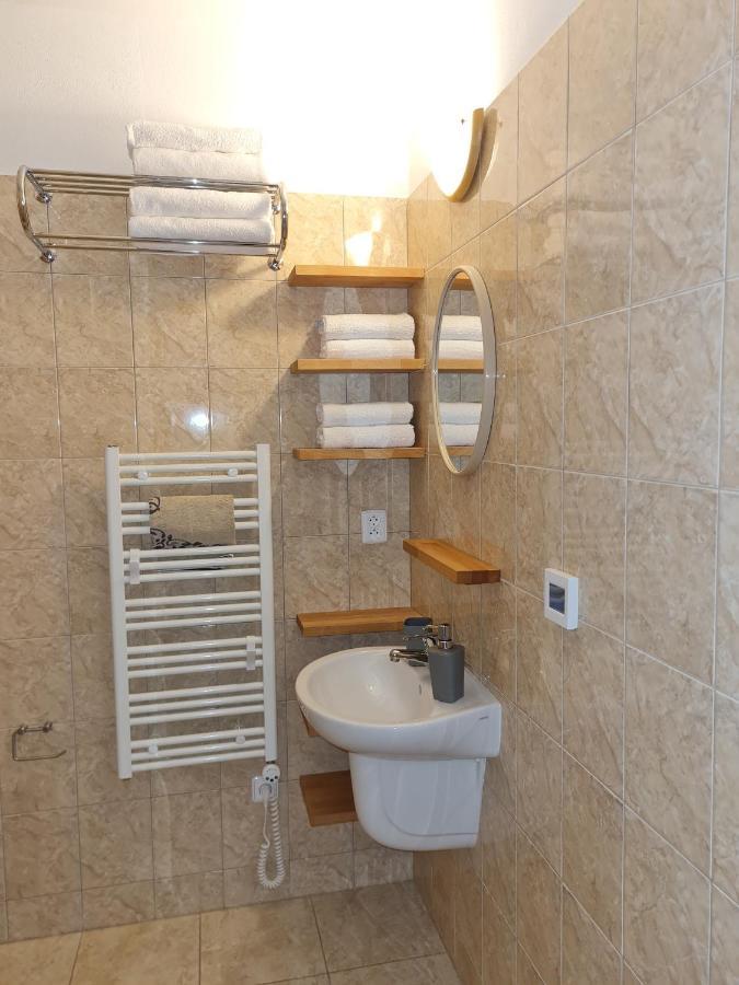 דונובאלי Apartman Borka מראה חיצוני תמונה